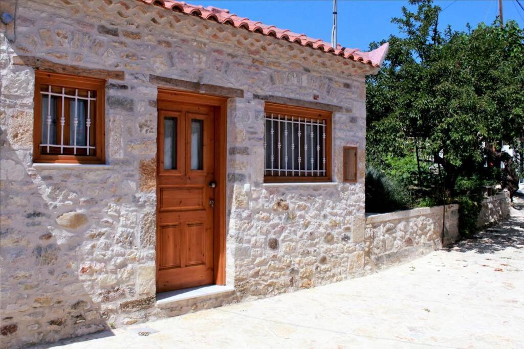 Traditional Stone House At Great Location Apartamento Koroni  Exterior foto